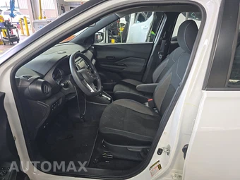 2020 Nissan Kicks S – miniatura 7