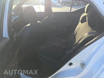 2020 Nissan Kicks S – miniatura 13
