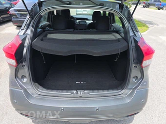 2020 Nissan Kicks S – miniatura 14