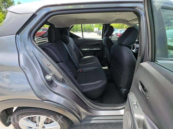 2020 Nissan Kicks S – miniatura 16