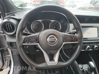 2020 Nissan Kicks S – miniatura 10