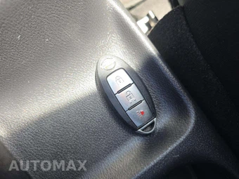 2020 Nissan Kicks S - miniatura 8