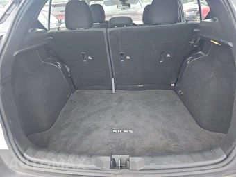 2020 Nissan Kicks S – miniatura 16