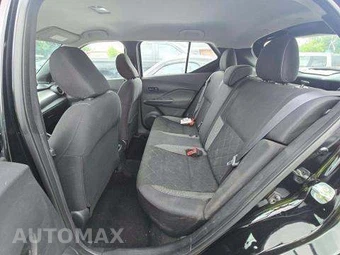 2020 Nissan Kicks S - miniatura 13