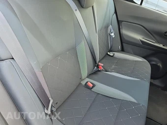 2020 Nissan Kicks S - miniatura 23