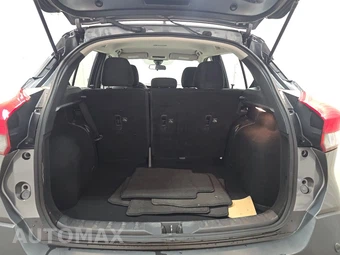 2020 Nissan Kicks SR – miniatura 16