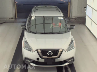 2020 Nissan Kicks SR – miniatura 2