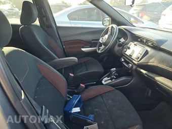 2020 Nissan Kicks SR – miniatura 8