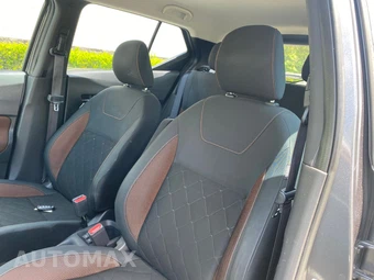 2020 Nissan Kicks SR - miniatura 17