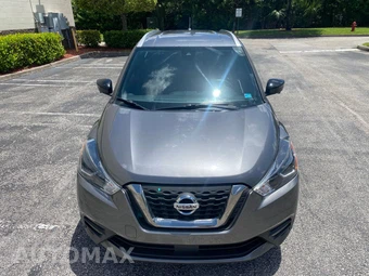 2020 Nissan Kicks SR - miniatura 2