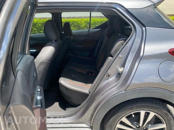 2020 Nissan Kicks SR - miniatura 20