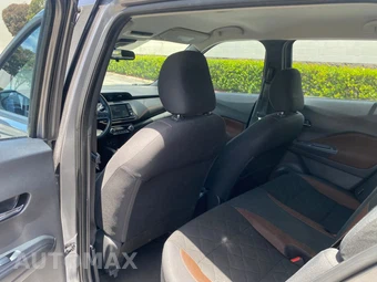 2020 Nissan Kicks SR - miniatura 21
