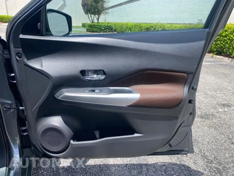 2020 Nissan Kicks SR - miniatura 25