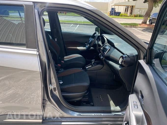 2020 Nissan Kicks SR - miniatura 26