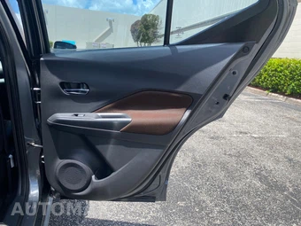 2020 Nissan Kicks SR - miniatura 30