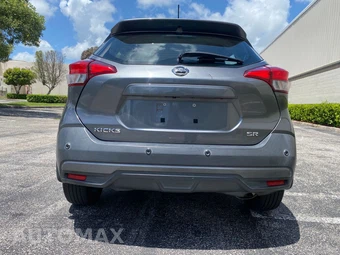 2020 Nissan Kicks SR - miniatura 8