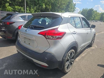 2020 Nissan Kicks SR - miniatura 3
