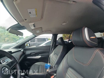 2020 Nissan Kicks SR – miniatura 17