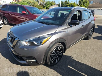 2020 Nissan Kicks SR