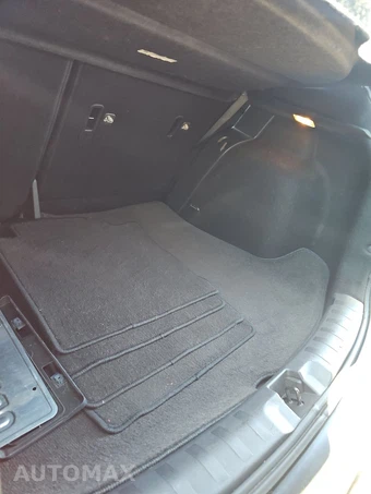 2020 Nissan Kicks SR – miniatura 16