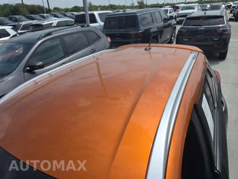 2020 Nissan Kicks SR - miniatura 12