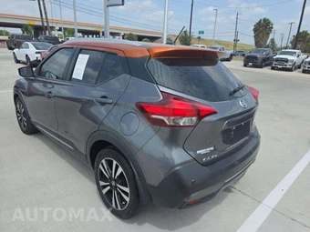 2020 Nissan Kicks SR - miniatura 2