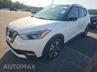 2020 Nissan Kicks SR