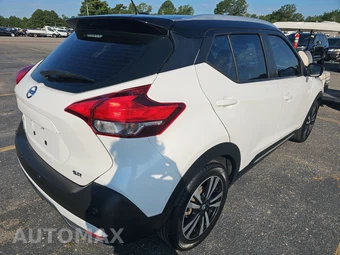 2020 Nissan Kicks SR - miniatura 4