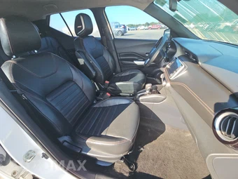 2020 Nissan Kicks SR - miniatura 8