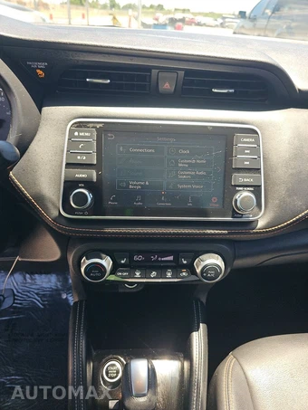 2020 Nissan Kicks SR – miniatura 11