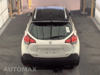 2020 Nissan Kicks SR – miniatura 5