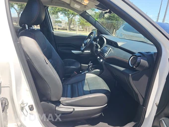 2020 Nissan Kicks SR – miniatura 8
