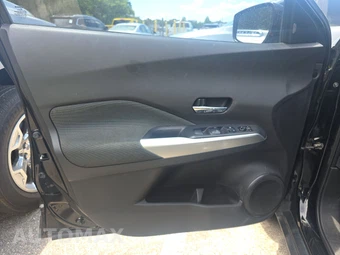 2020 Nissan Kicks SV – miniatura 9
