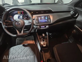 2020 Nissan Kicks SV - miniatura 14
