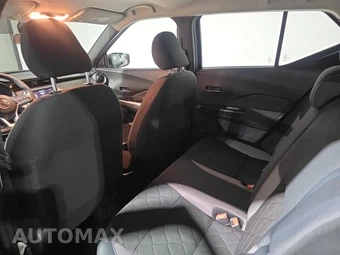2020 Nissan Kicks SV - miniatura 16