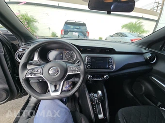 2020 Nissan Kicks SV - miniatura 11