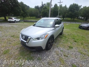 2020 Nissan Kicks SV
