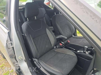 2020 Nissan Kicks SV – miniatura 15