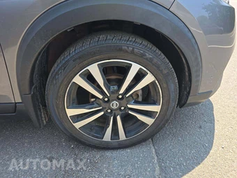 2020 Nissan Kicks SV – miniatura 24