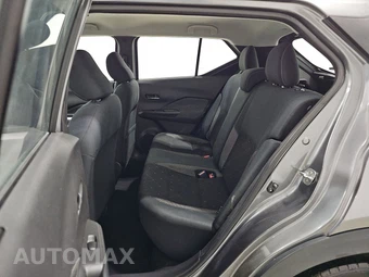 2020 Nissan Kicks SV – miniatura 13