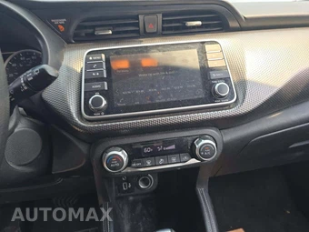 2020 Nissan Kicks SV - miniatura 10