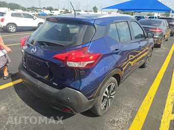 2020 Nissan Kicks SV – miniatura 4