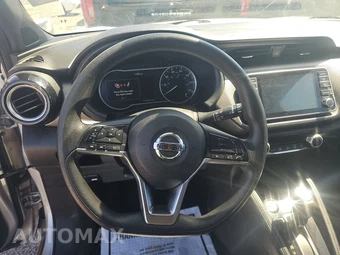 2020 Nissan Kicks SV – miniatura 10