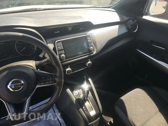 2020 Nissan Kicks SV – miniatura 11