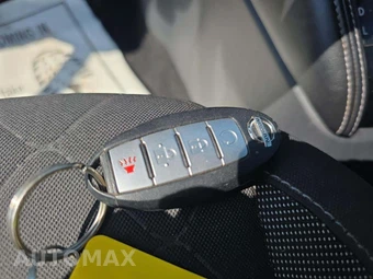 2020 Nissan Kicks SV - miniatura 8