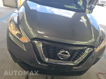 2020 Nissan Kicks SV – miniatura 2