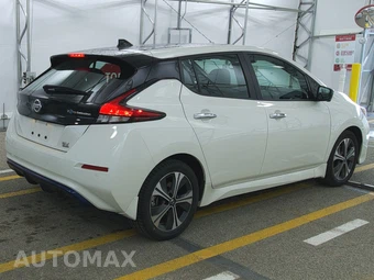 2020 Nissan LEAF SV PLUS - miniatura 4