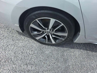 2020 Nissan Maxima S – miniatura 22