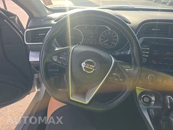 2020 Nissan Maxima SV – miniatura 10