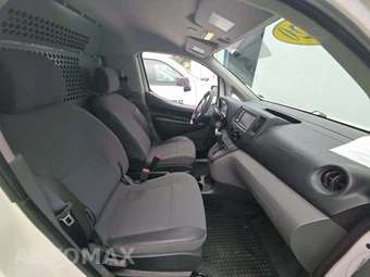 2020 Nissan NV200 Compact Cargo S 115.2" WB - miniatura 18